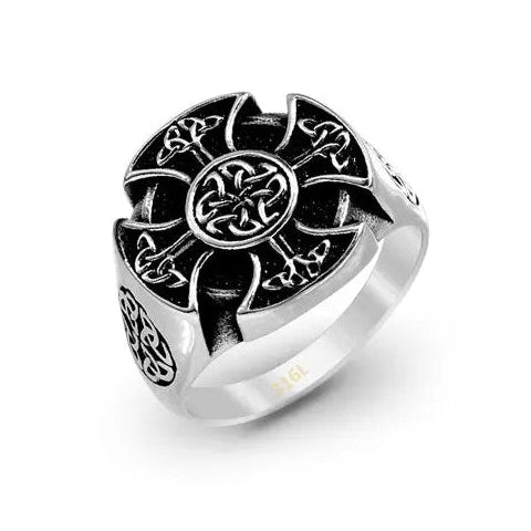 Anello con croce celtica in acciaio 316L