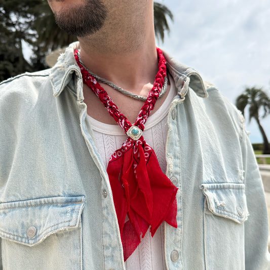 Collana red bandana intrecciata