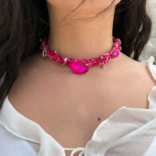 Collana chocker bandana fucsia intrecciata