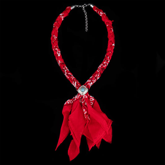 Collana red bandana intrecciata
